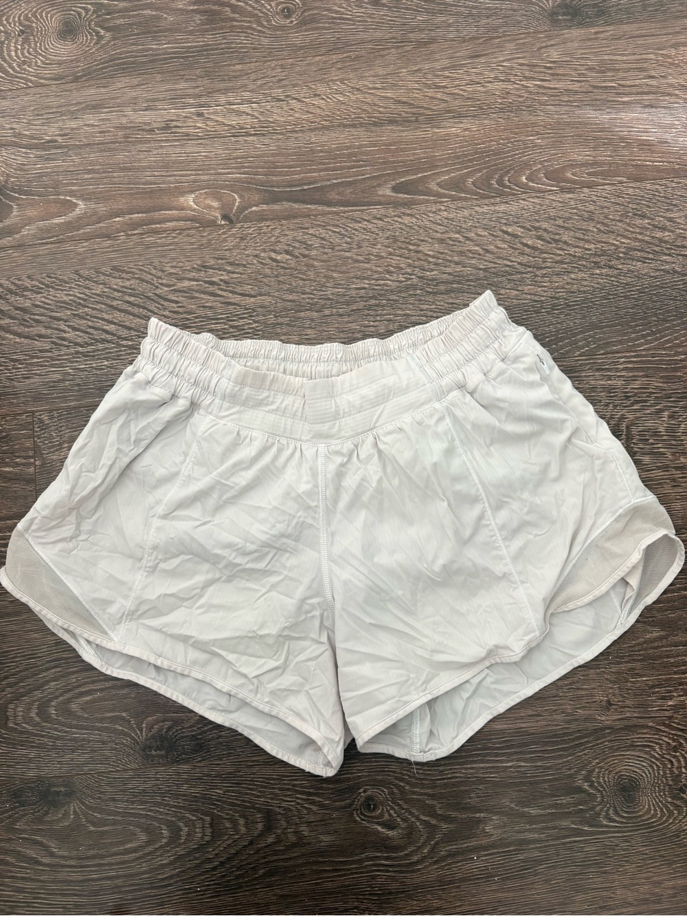 lululemon athletica White Women's Runner Shorts